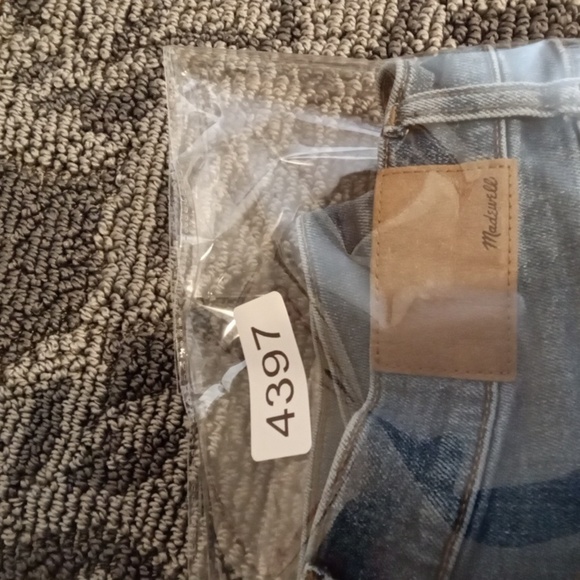 Madewell Mid Rise Stovepipe Raw Hem Slit Sides Shealy Wash Womens  27 - Picture 9 of 9